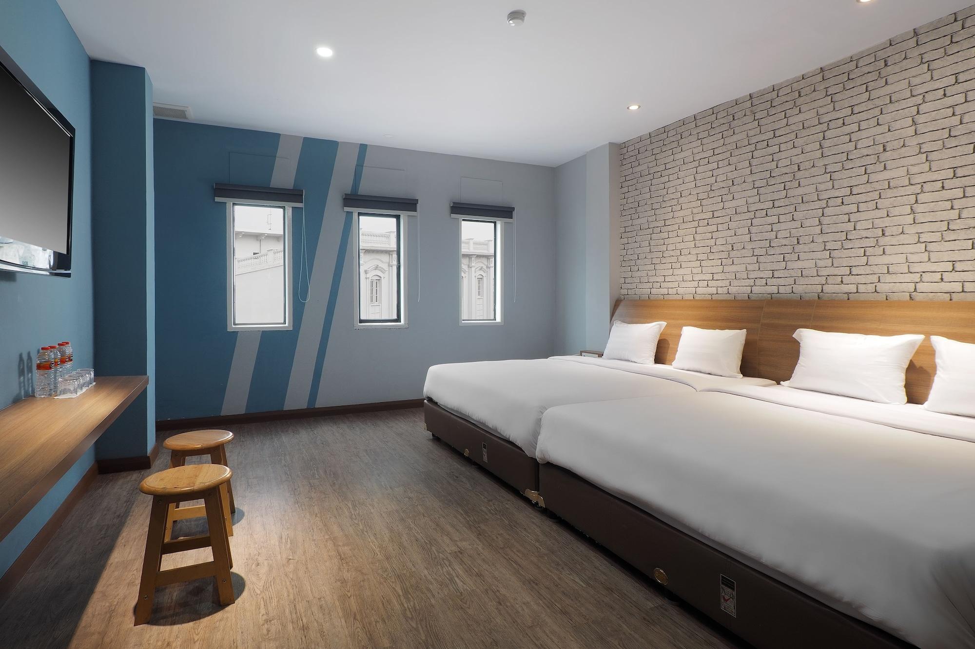 מדאן Kama Hotel מראה חיצוני תמונה