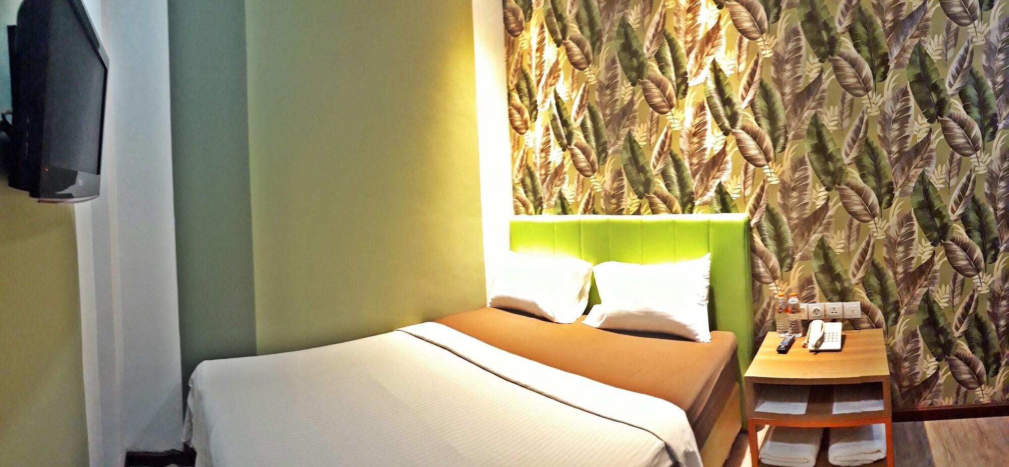 מדאן Kama Hotel מראה חיצוני תמונה