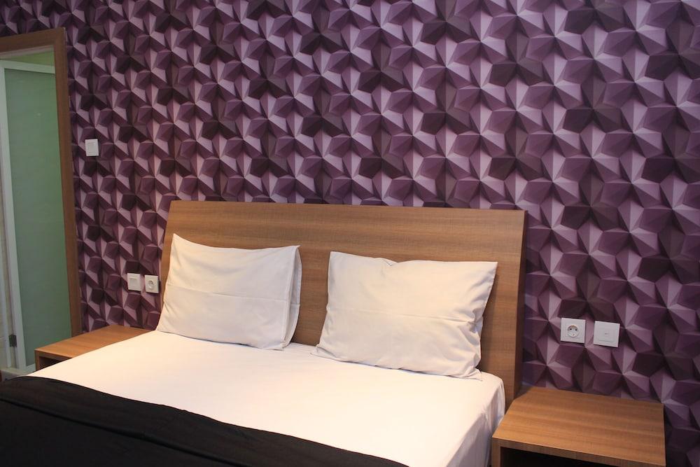 מדאן Kama Hotel מראה חיצוני תמונה