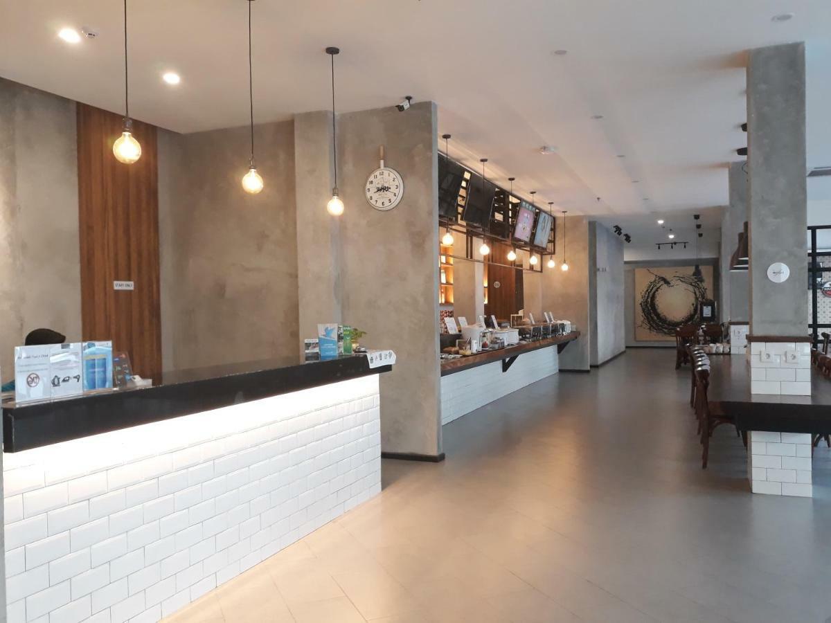 מדאן Kama Hotel מראה חיצוני תמונה